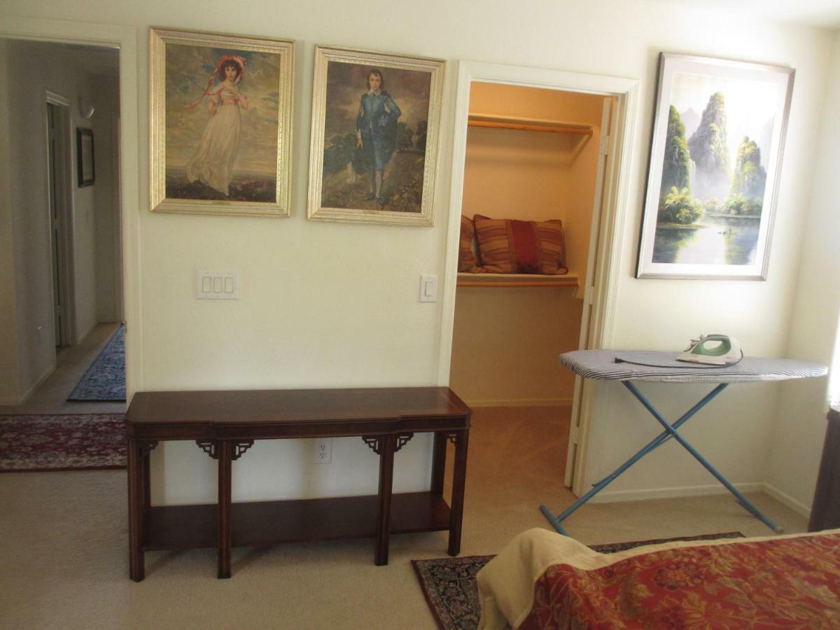 Art Gallery Vacation House Gilbert Eksteriør bilde